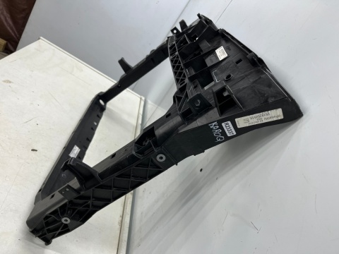 Pas przedni Skoda Karoq 2017r.- wzmocnienie ramka chłodnic oryginalny 57a805588h