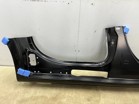 Poszycie Citroen Berlingo Partner Rifter Doblo Combo E ProAce City 18r.- PRAWY próg bok poszycie słupek rama drzwi dolna NOWY