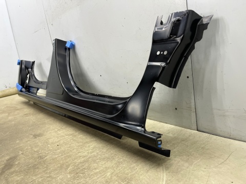 Poszycie Citroen Berlingo Partner Rifter Doblo Combo E ProAce City 18r.- PRAWY próg bok poszycie słupek rama drzwi dolna NOWY