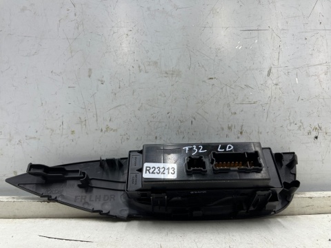 Przełącznik Nissan X-Trail III T32 Rogue 13-21r. panel przycisk podnoszenia szyb lewy przedni kierowcy lewy przód EUROPA