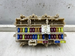 Skrzynka bezpieczników Nissan X-Trail III T32 Rogue 13-21r. 1.6 dCi moduł 4cl0b