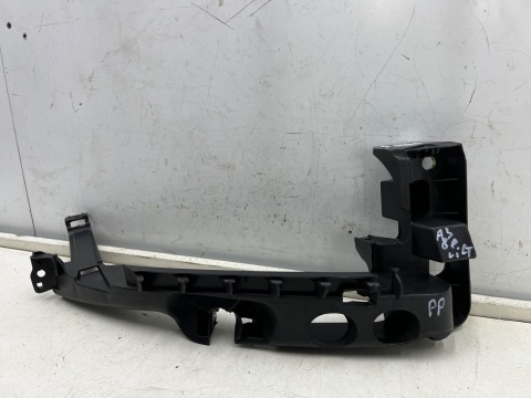 Ślizg Audi A3 8p LIFT 08-13r. NOWE prawe przednie mocowanie reflektora okular wspornik pasa pod lampę prawy przód zamiennik