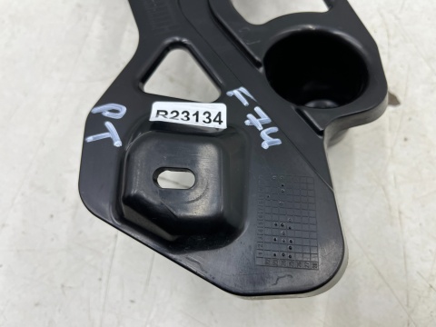 Ślizg BMW 2 F74 Gran Coupe 24r.- prawe tylne mocowanie zderzaka prawy tył 5a35da6