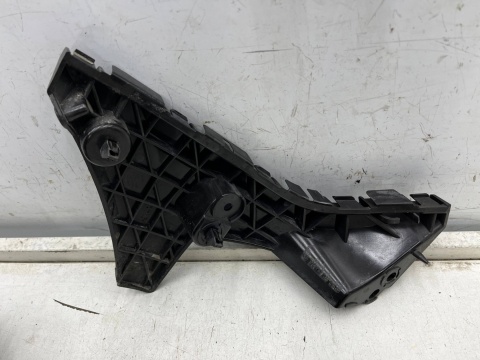 Ślizg Ford Ranger MK5 V Lift 19-22r. lewe przednie mocowanie zderzaka do błotnika lewy przód jb3b-17a870-b