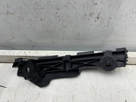 Ślizg Mazda 6 II GH 07-12r. prawe przednie mocowanie zderzaka do błotnika wspornik uchwyt prawy przód ORYGINALNY GS1D500T1