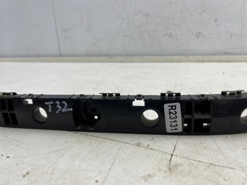 Ślizg Nissan X-Trail III T32 Rogue 13-21r. lewe tylne mocowanie zderzaka lewy tył 852214ce0a