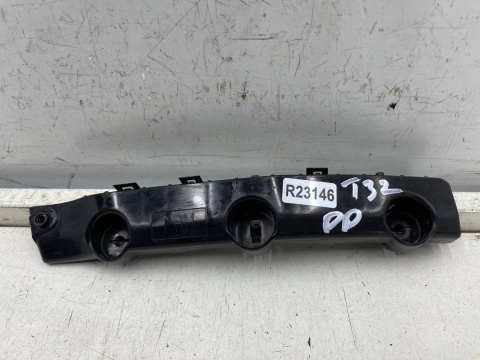 Ślizg Nissan X-Trail III T32 Rogue 13-21r. prawe przednie mocowanie zderzaka do błotnika prawy przód 622224cl0a