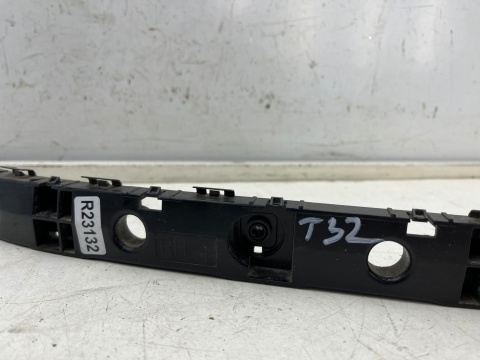 Ślizg Nissan X-Trail III T32 Rogue 13-21r. prawe tylne mocowanie zderzaka prawy tył 852204ce0a