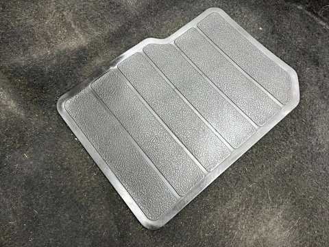 Wykładzina Nissan X-Trail III T32 Rogue 13-21r.  podłoga dywan mata EUROPA 74902-4cb0b