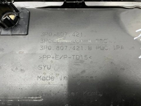 Zderzak tylny Skoda Superb 4 IV 23r.- Kombi tył 6XPDC 3P0807421