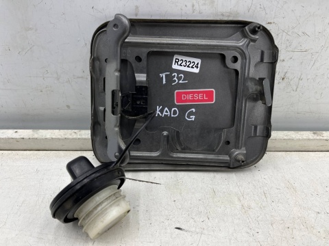 Klapka wlewu paliwa Nissan X-Trail III T32 Rogue 13-21r. kod koloru KAD G z korkiem