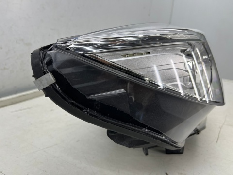 Lampa reflektor BMW 4 F32 F33 F36 M4 F82 F83 M3 F80 14-21r. FULL LED prawa przednia Europa prawy przód 7460620