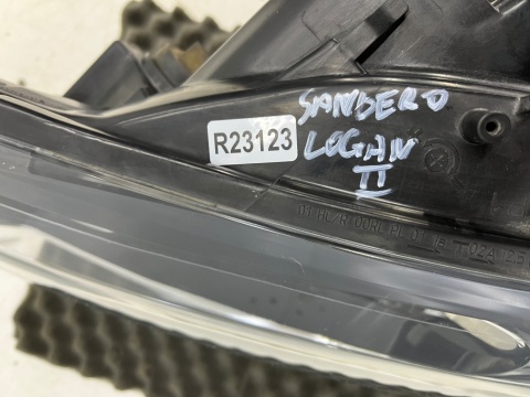 Lampa reflektor Dacia Sandero 2 II Lift Logan 2 II 12-16r. lewa przednia zwykła lewy przód Europa 260605312r