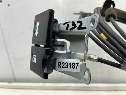 Linka klapki wlewu paliwa Nissan X-Trail III T32 Rogue 13-21r. klamka zamek otwierania rygiel blokada