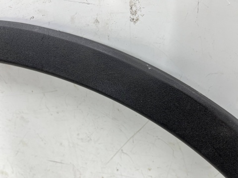 Listwa Polestar 2 II 20r.- prawy tylny rant nadkola błotnika nakładka prawy tył 32216389