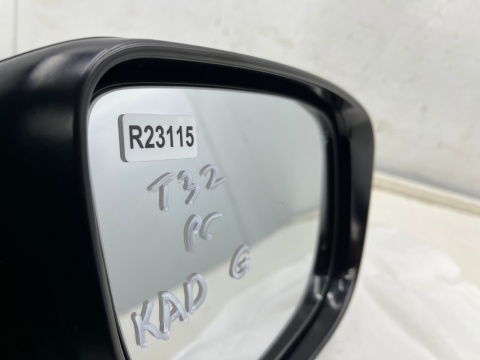 Lusterko Nissan X-Trail III T32 Rogue 13-21r. prawe składane Z KAMERĄ elektryczne kolor KAD G zewnętrzne EUROPA 13 pin
