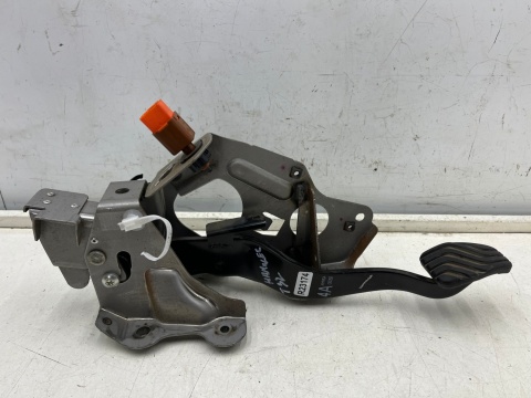 Pedał hamulca Nissan X-Trail III T32 Rogue 13-21r. czujnik europa