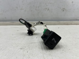 Przełącznik Nissan X-Trail III T32 Rogue 13-21r. przycisk PDC czujników parkowania