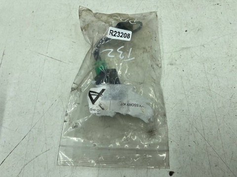 Przełącznik Nissan X-Trail III T32 Rogue 13-21r. przycisk PDC czujników parkowania