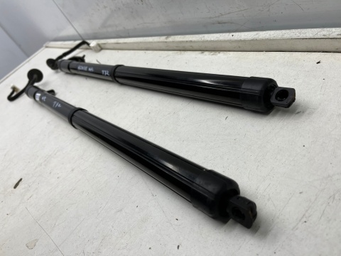 Siłownik Nissan X-Trail III T32 Rogue 13-21r. teleskop ELEKTRYCZNY bagażnika klapy KOMPLET oryginalne 905614cl2a