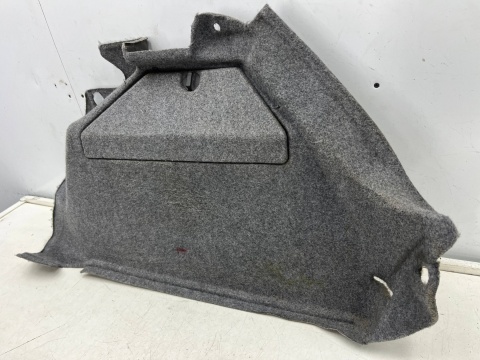 Tapicerka Fiat Stilo 01-07r. 3Drzwi PRAWY boczek bagażnika szary prawy tył