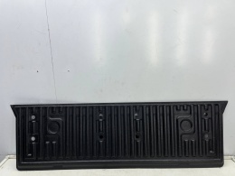 Tapicerka Mitsubishi L200 KA KB 05-15r. osłona burty bagażnika MZ314287S4