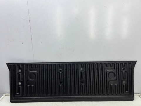 Tapicerka Mitsubishi L200 KA KB 05-15r. osłona burty bagażnika MZ314287S4