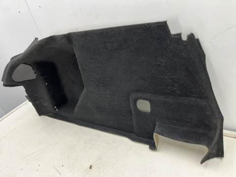 Tapicerka Opel Insignia A HB 08-17r. LEWY boczek bagażnika czarny lewy tył