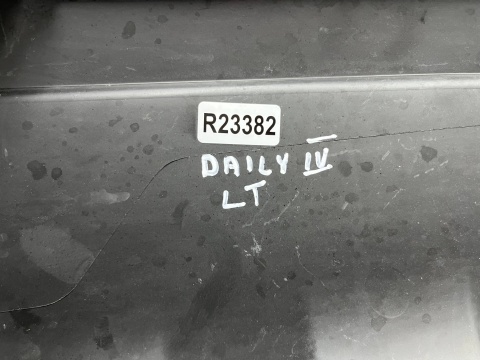 Zderzak tylny Iveco Daily IV 4 14r. tył lewy bok narożnik 5801529830