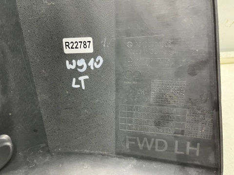 Zderzak tylny Mercedes W910 Sprinter 3 III 18r.- tył lewy narożnik FWD A9108801800