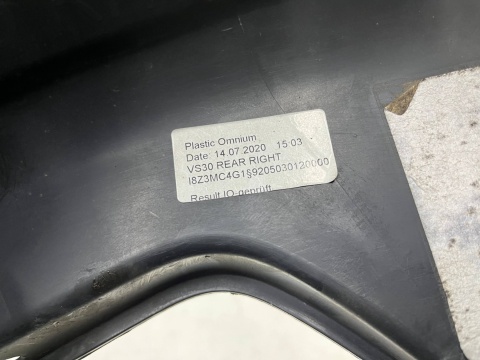 Zderzak tylny Mercedes W910 Sprinter 3 III 18r.- tył prawy narożnik FWD PDC A9108801900