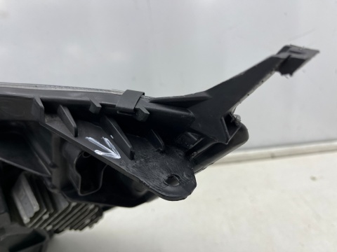 Lampa reflektor Ford Transit Custom MK1 Tourneo Custom MK1 17-23r. LIFT prawa przednia H7 soczewka pasek LED prawy przód Europa