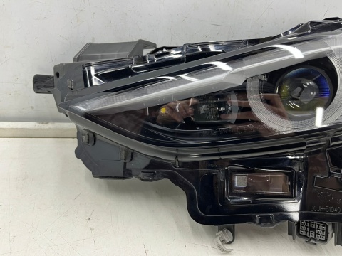 Lampa reflektor Mazda 3 IV BP 19r.- LEWA przednia Full LED lewy przód 9 pin EUROPA bcjh-51040