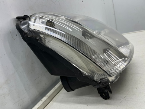 Lampa reflektor Opel Meriva A 03-10r. PRAWA przednia oryginalna prawy przód EUROPA 93294338
