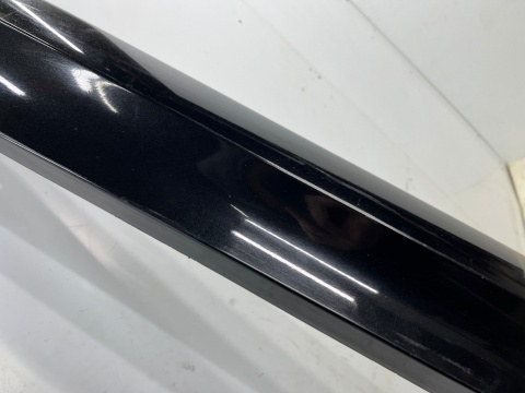 Nakładka progu BMW E90 sedan E92 kombi 04-12r. M-PAKIET prawa listwa progowa nakładka Black Sapphire