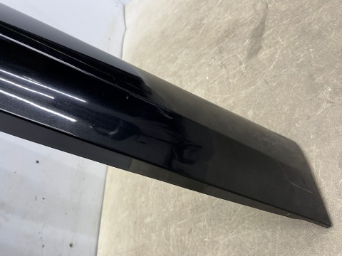 Nakładka progu BMW E90 sedan E92 kombi 04-12r. M-PAKIET prawa listwa progowa nakładka Black Sapphire