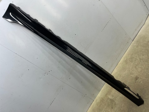 Nakładka progu BMW G20 sedan G21 kombi 2018r.- lewa listwa progowa M-PAKIET zewnętrzna próg z podśwetleniem 8069381