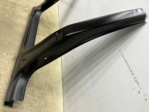 Poszycie Cupra Formentor 20r.- lewy próg słupek A B środkowy ćwiartka rama drzwi reperaturka NOWA oryginalna 5ff809605