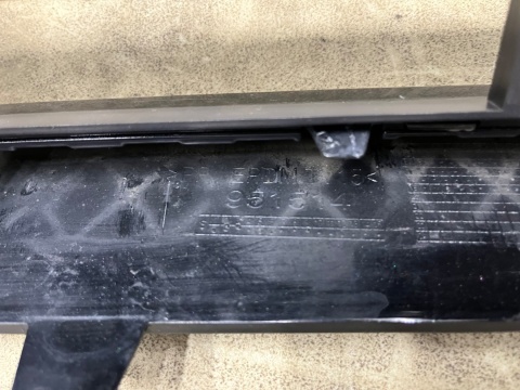 Zderzak przedni Audi A3 8V S-Line 16-20r. Lift Sedan przód PDC 8V3807437AM