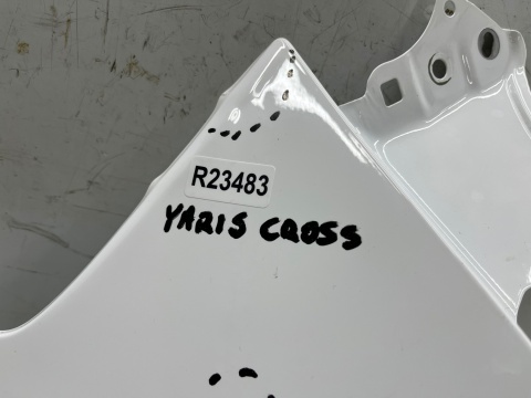 Błotnik Toyota Yaris Cross 20r.- prawy przedni prawy przód 