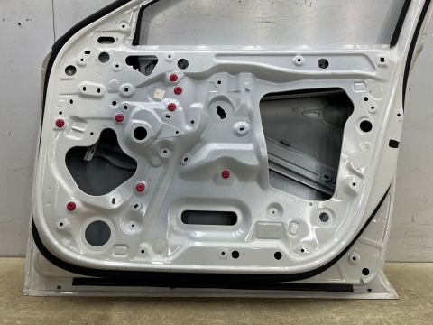 Drzwi Mazda 3 BP 19r.- HB Hatchback prawe przednie prawy przód BDMT58010