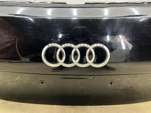 Klapa bagażnika Audi A1 8X 10-18r. tylna 
