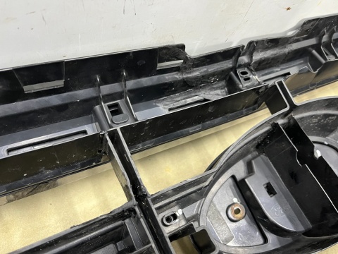 Zderzak przedni Ford Ranger 5 V 19-24r. Lift przód 6XPDC JB3B-17C831-D