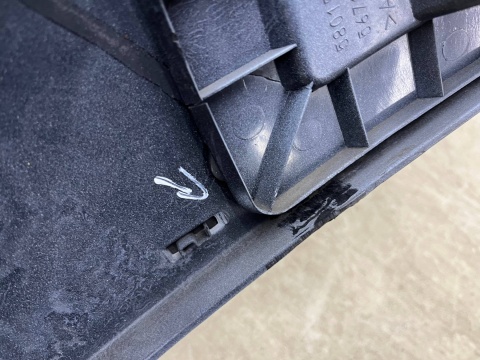 Atrapa Iveco Daily 4 IV 14-19r. Przedlift grill przednia maskownica zderzaka listwa 5801543604