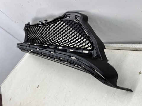 Atrapa Mercedes C207 W207 E-Klasa Coupe 12-17r. Lift dolna środkowa kratka przednia maskownica grill A2078851923