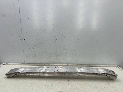 Belka zderzaka Porsche Macan 95b 14r.- przednie wzmocnienie pasa przód oryginalne 8r0807113d