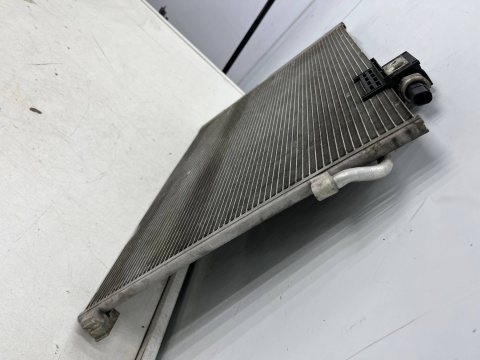 Chłodnica klimatyzacji Mercedes AMG w204 C63 CLS 63 c218 E63 w212 SLC r172 SL r231 SLS c197 skraplacz klimy a1975000054