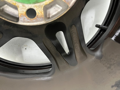 Felga Ford Ranger Raptor Fuel Off-Road Anza Matte Black Gun Metal Ring 9jx18 ET19 6x139,7 pojedyncza sztuka 18 cali