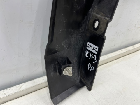 Listwa Mazda CX-3 CX3 14-21r. prawa przednia nakładka rant błotnika prawy przód d10e-51w21