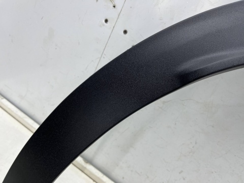 Listwa Peugeot 3008 II 16r.- prawa tylna nakładka rant błotnika CIENKA wąska prawy tył 9825289077